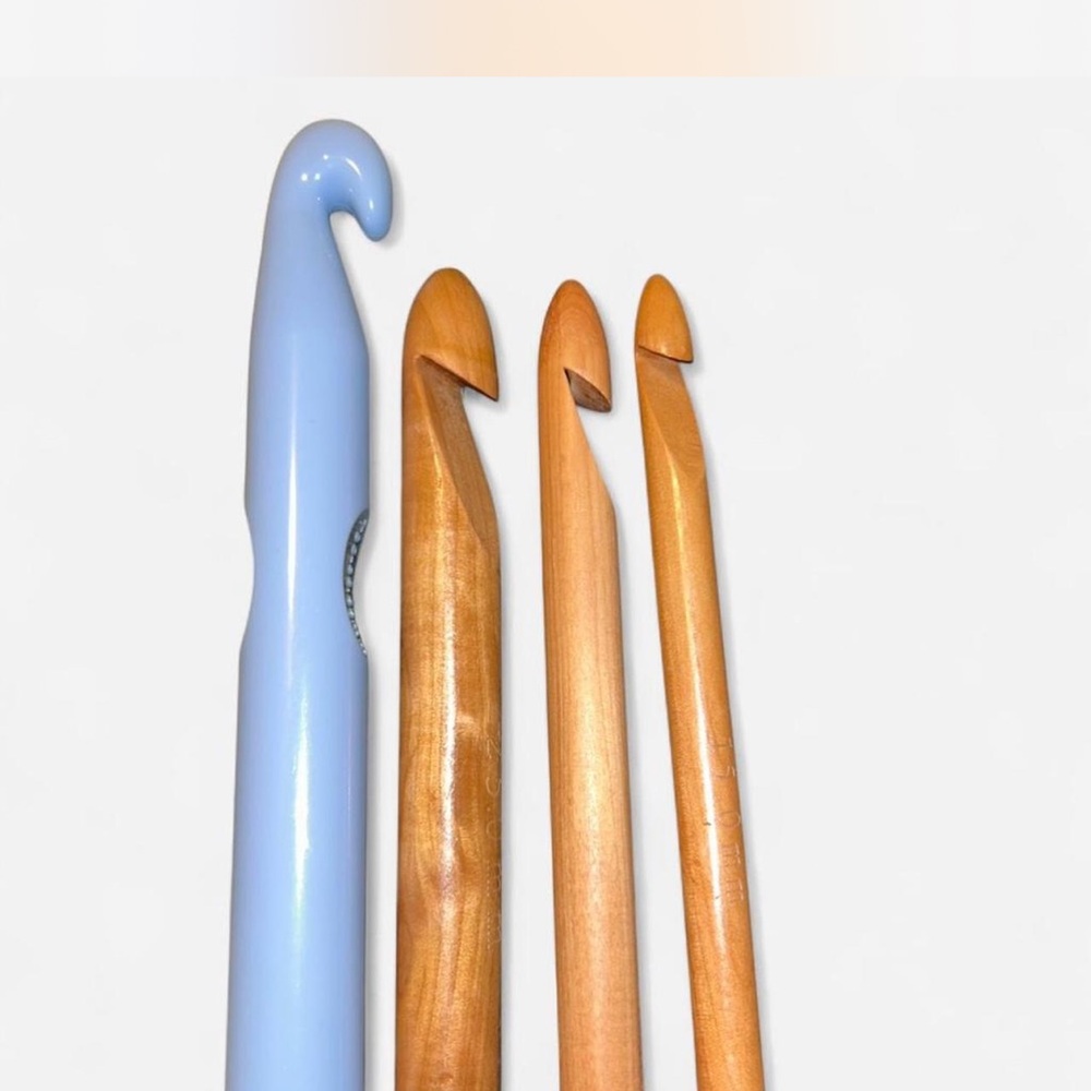 Set of Large Crochet Hooks in Blue and Wood Tones